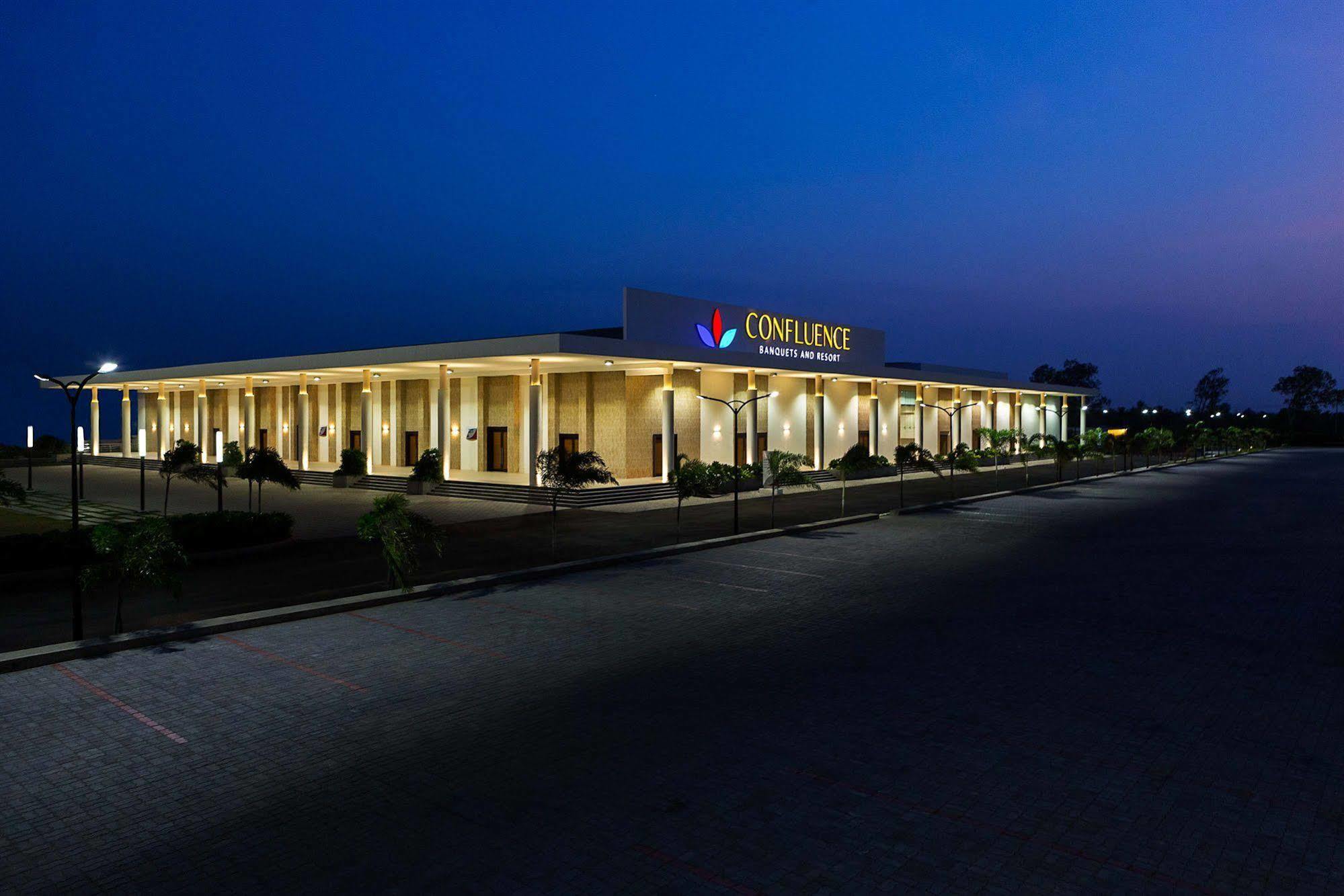 Confluence Banquets And Resort Mahabalipuram Exterior photo