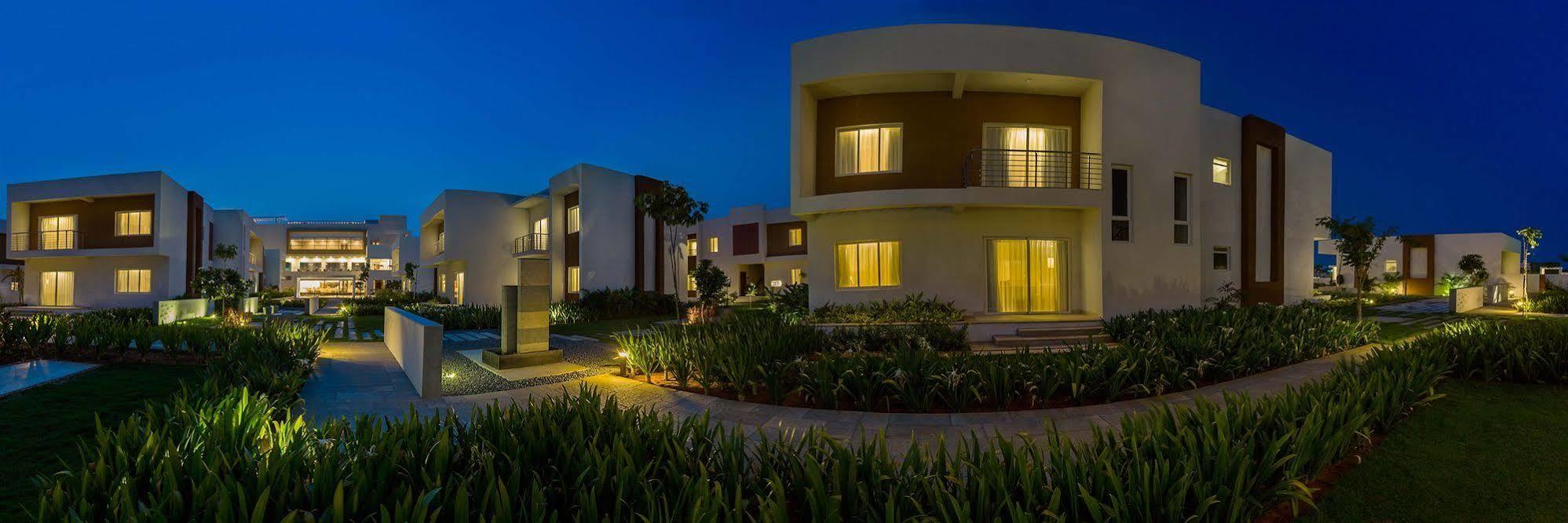 Confluence Banquets And Resort Mahabalipuram Exterior photo