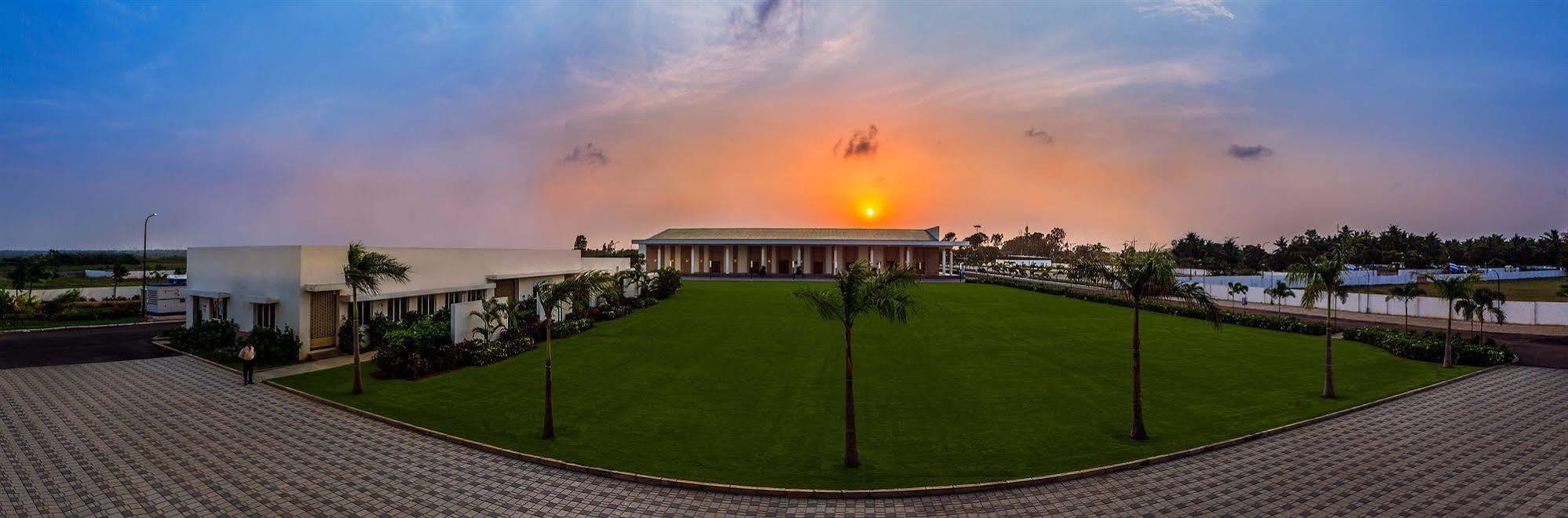 Confluence Banquets And Resort Mahabalipuram Exterior photo