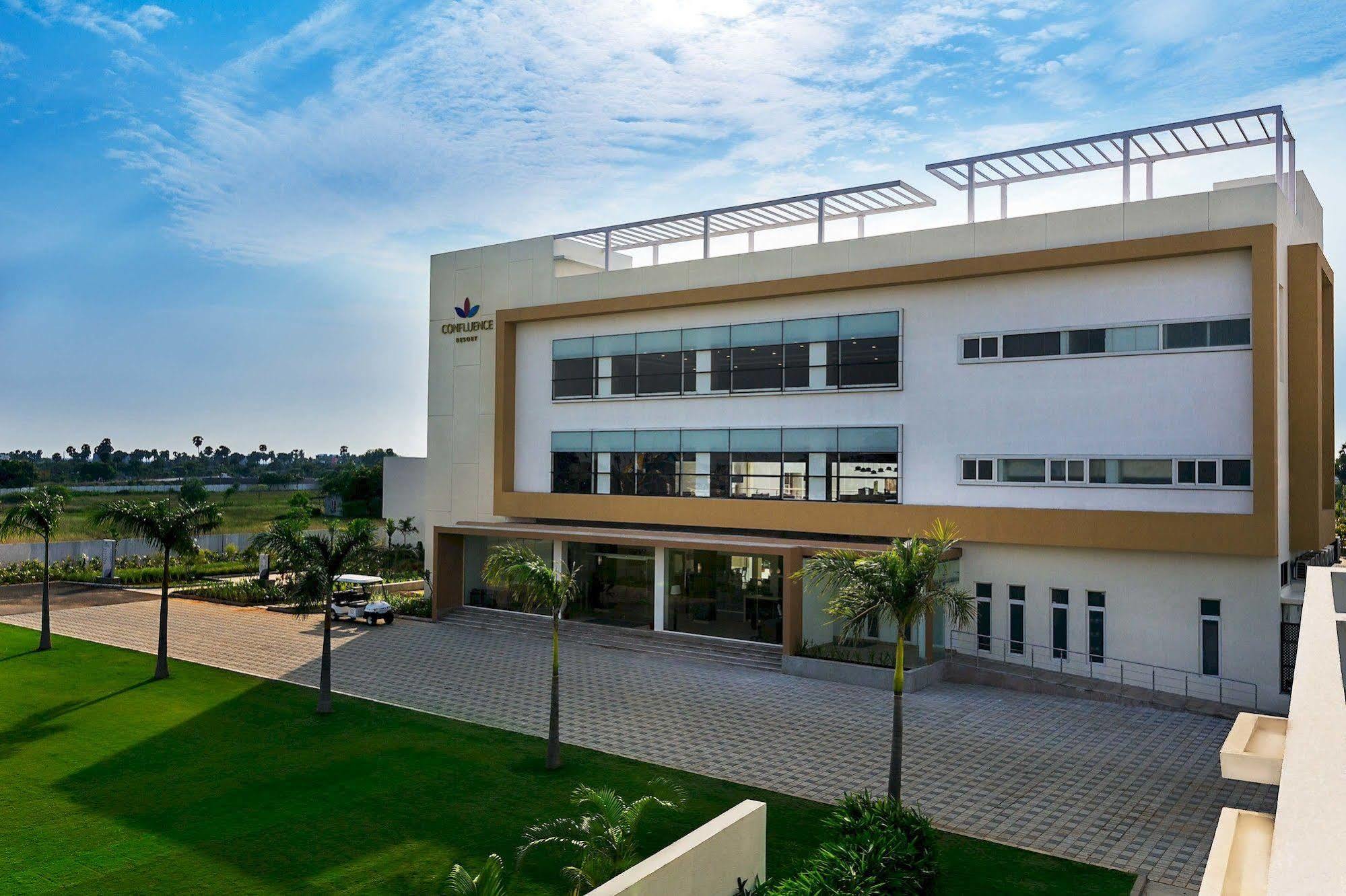 Confluence Banquets And Resort Mahabalipuram Exterior photo